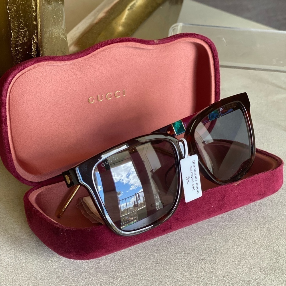 GUCCI Oversized Square Sunglasses Black Tortoise Shell Pearlescent Luxury NWT